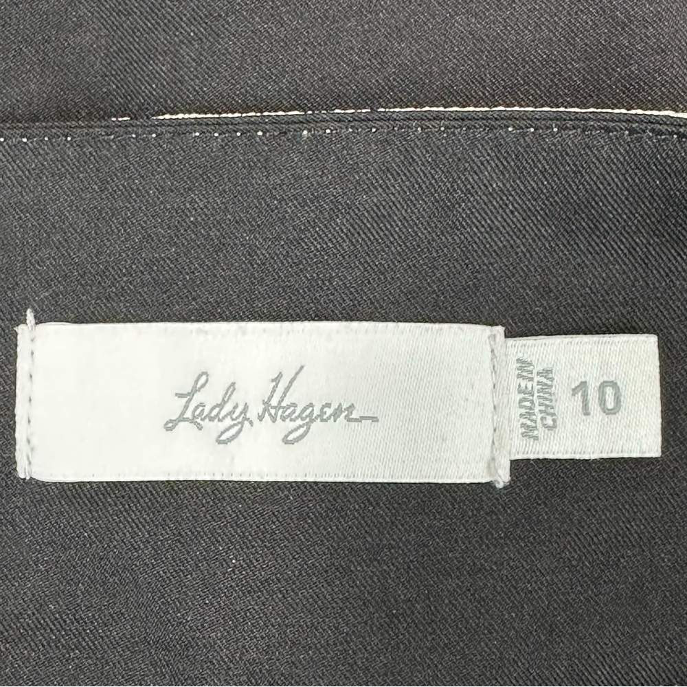 LADY HAGEN Golf Skort Size 10 Black Gold Metallic Trim 3 Pockets Side Zip - Picture 4 of 11